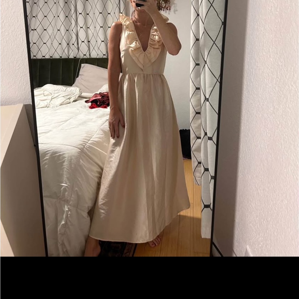 Topshop Cream Maxi Dress